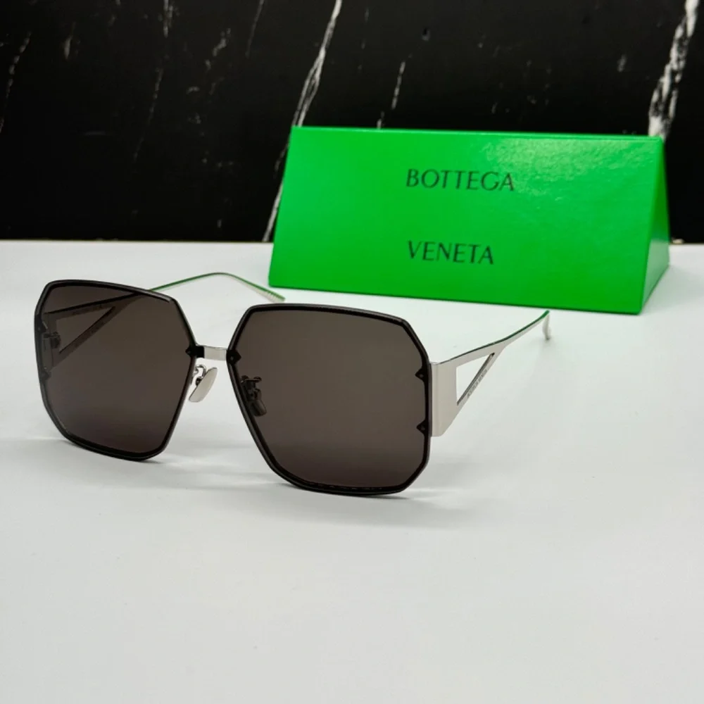 NEW BV1085SA 001 BOTTEGA VENETA SUNGLASSES